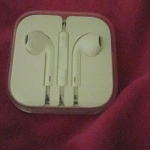 Apple headphones